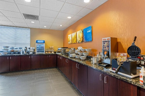 Comfort Inn & Suites Sayre image 1